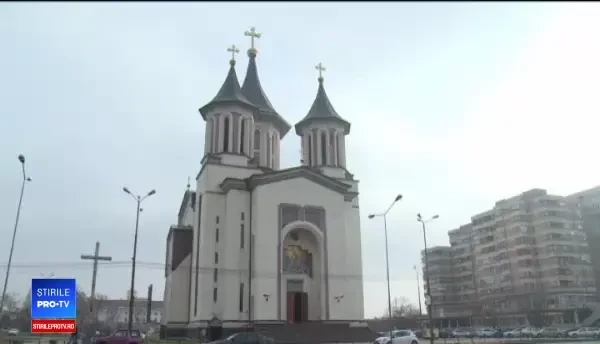 Românii sunt cei mai religioşi europeni. ”Când vin greutățile, alergăm la bunul Dumnezeu”