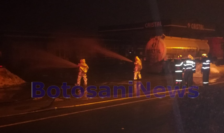 Un șofer a intrat cu viteză în rezervorul cu GPL al unei benzinării. Ce a urmat