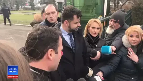 Primarii Robert Negoita si Emil Boc cer sa fie primiti de Viorica Dancila