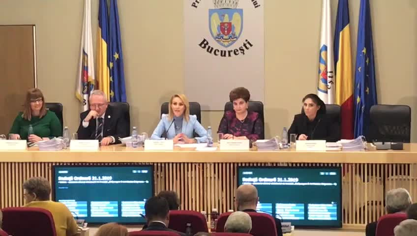 Firea, despre bătaia edililor: ”Lupta politică trebuie să fie una de idei, nu una de mușchi”