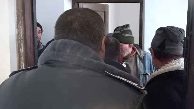 Motivul pentru care un asistat social a înjunghiat un angajat al unei primării, în Botoșani