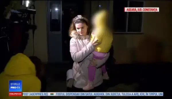Plânsetele unei copile i-a alertat pe vecinii unei femei din Constanța. Descoperirea şocantă a poliţiei