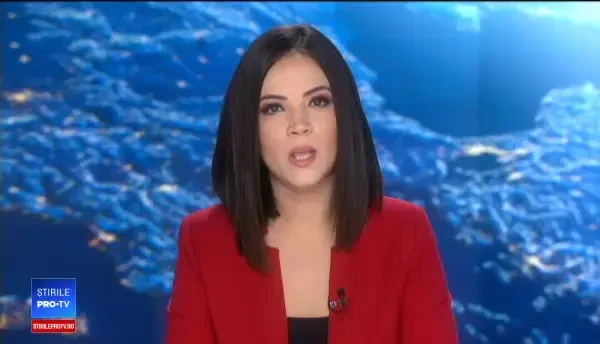 Barbatul cercetat penal că a lăsat să moară zeci de câini, filmat cum iese cu un câine din bloc