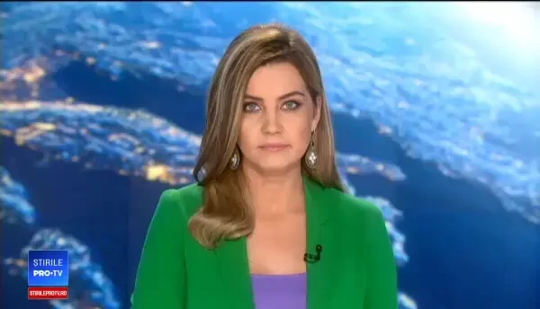 Alunecări de teren în Vâlcea din cauza ninsorilor. Drum rupt și persoane evacuare