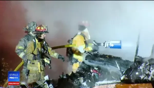 Chipul unui pompier care a stins un incendiu la minus 45 de grade