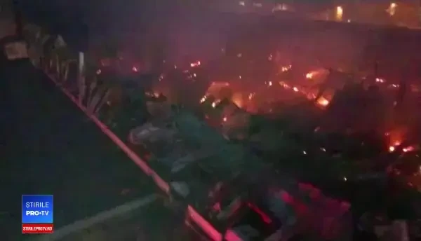 Angajaţii fabricii distruse de incendiu au fost asiguraţi că nu își vor pierde locul de muncă