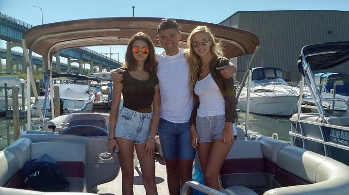 Reacția lui Boureanu după ce fiica sa a fost bătută: "I-au spart un pahar în cap"