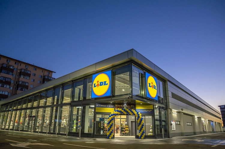 Două sortimente de iaurt Pilos, retrase de la comercializare din Lidl. Care este motivul