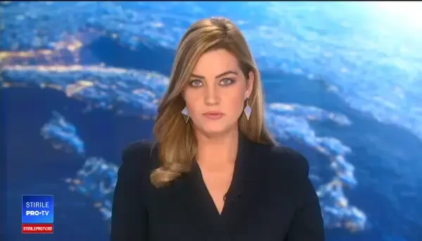 Accident cu 11 răniți în Mehedinți, după ce un microbuz a derapat într-o curbă