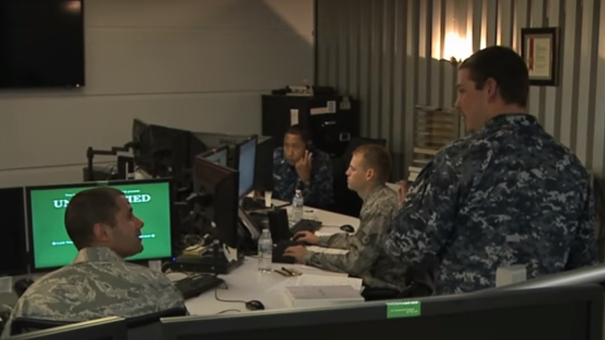 Un student a fost condamnat la un an de închisoare din cauza unei fotografii. VIDEO