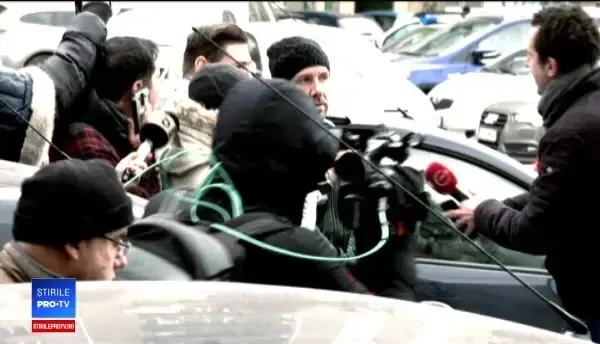 ANIMAȚIE GRAFICĂ. Cum a ajuns italianul cu 8 clase să profeseze ca medic în România