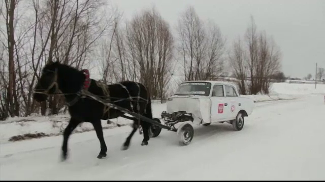 Un rus a inventat maşina cu un cal putere: E singura din lume