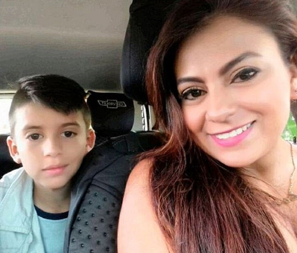 mama sinucidere columbia