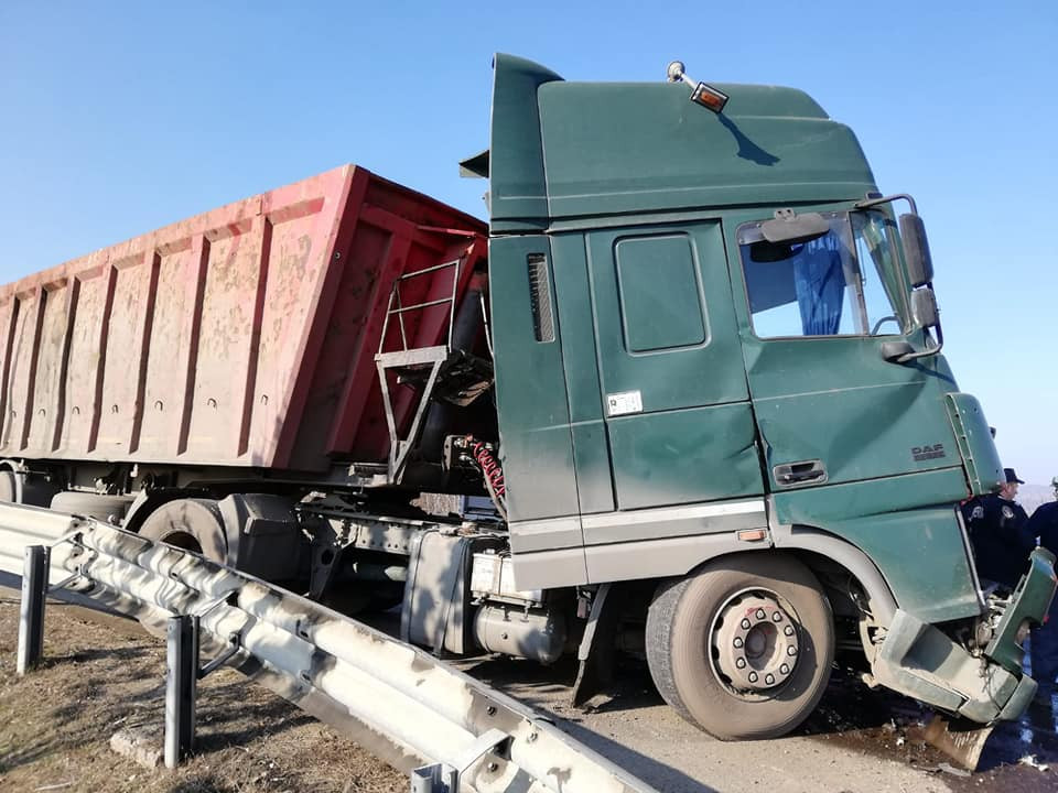 accident TIR Hunedoara