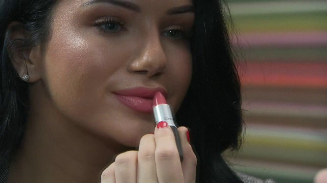 Țara în care vedetele de pe internet pot face gratuit operații estetice: „Am o problemă?”