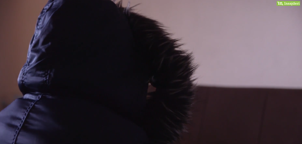 O elevă violată de profesor s-a dus la poliție. A fost violată din nou de un polițist