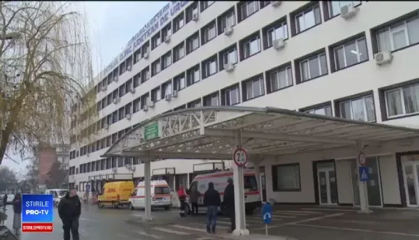 Un hoț din Arad a jefuit vestiarul asistentelor. Paznicii nu au reușit să îl prindă