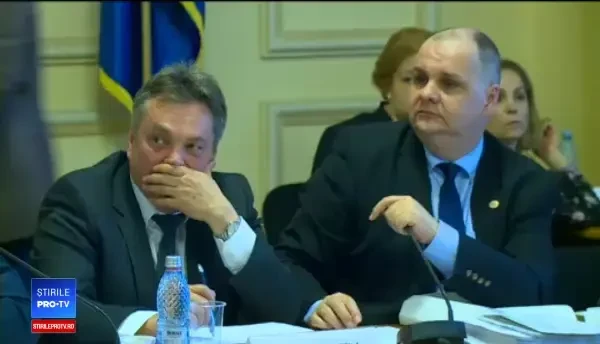 Legea Bugetului a intrat în dezbaterea parlamentarilor. Opoziția: ”Este praf în ochi”
