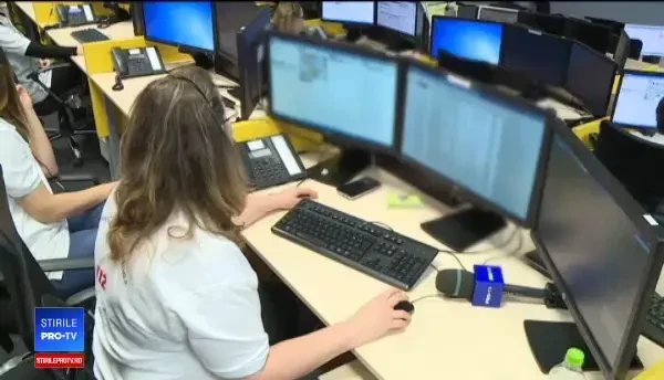 De ce sună peste 50% dintre români la 112. ”Li s-a rupt o unghie, n-au cablu, n-au lumină”