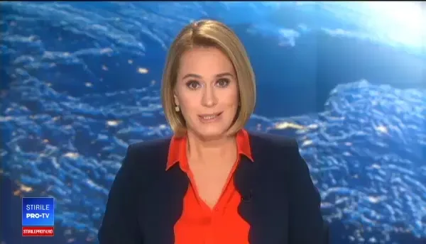 Momentul în care 50 de urși polari sunt filmați scormonind printre gunoaie. ”Este invazie”