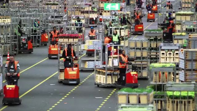 Cum vor fi afectate afacerile în urma Brexit: "Va crea noi industrii"