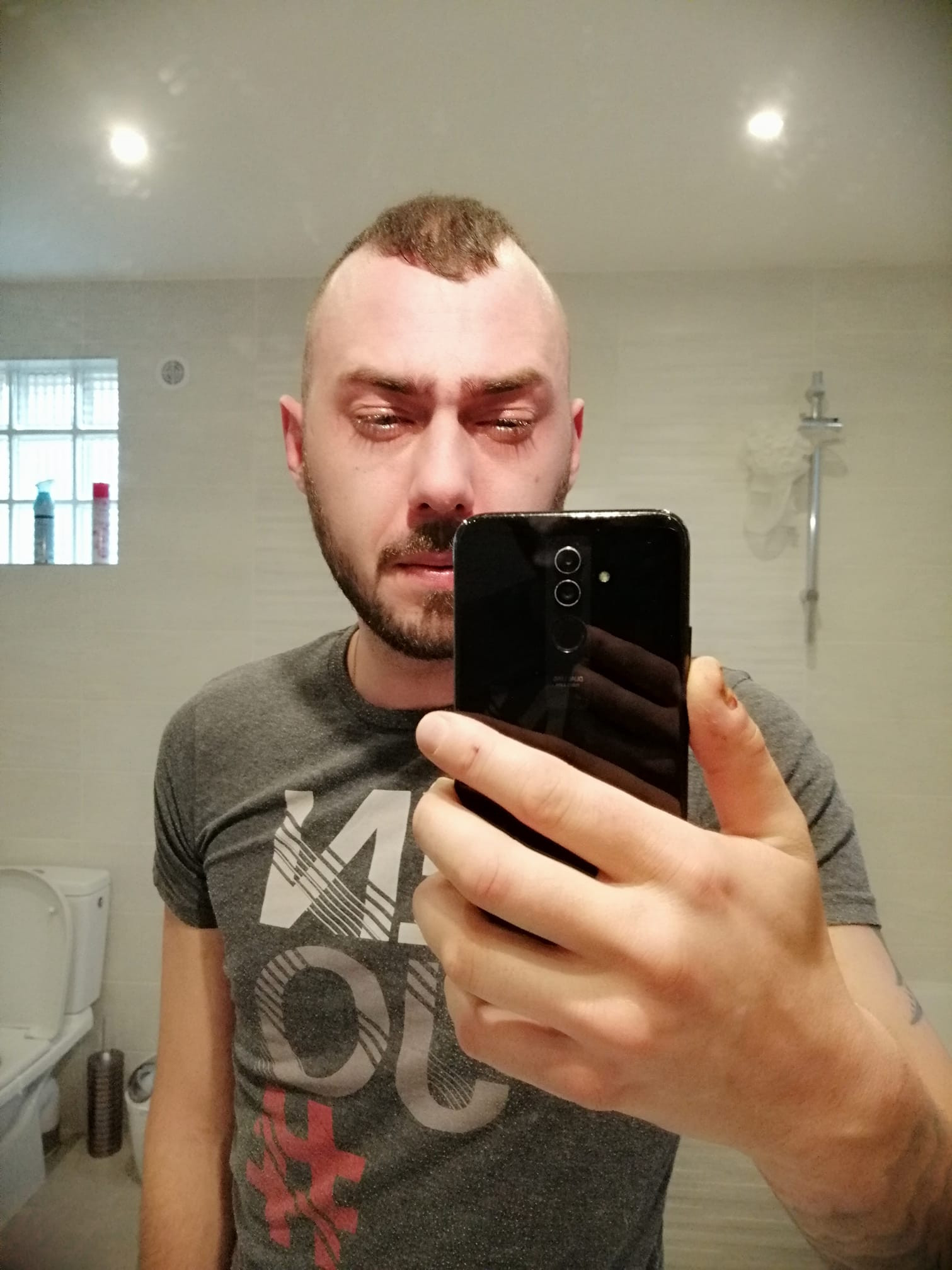 Un român stabilit în Paris a imobilizat un hoț înarmat care fugise de polițiști