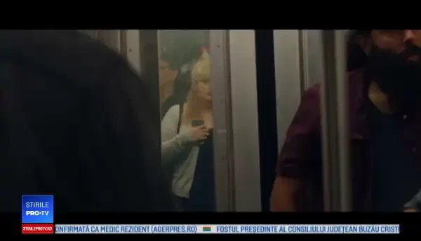 Filmul romantic lansat înainte de Valentine s. De ce a venit Miley Cyrus la premieră