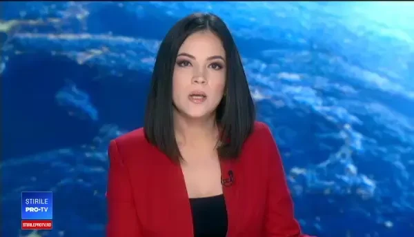 Un bărbat a tăiat 17 roți ale unor mașini într-o parcare. Poliția încă nu l-a găsit