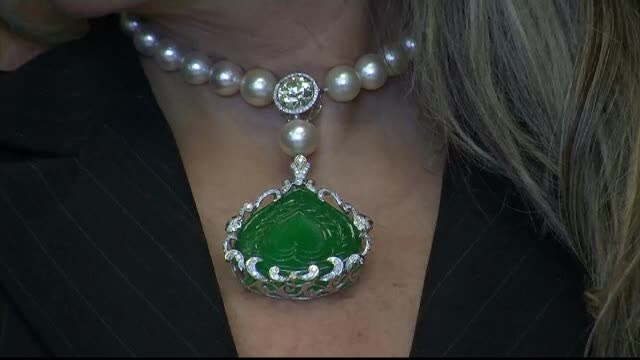 Valentine's Day: cadouri de 8.000 de dolari. Se poate plăti și cu Bitcoin