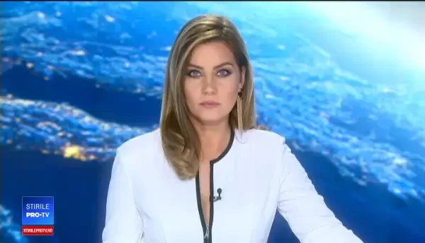 Un fox terrier de 7 ani a câștigat cel mai prestigios concurs canin din SUA