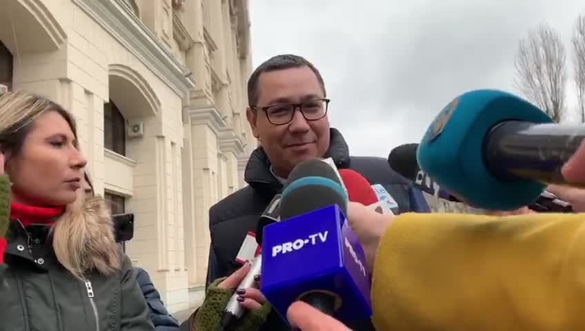Victor Ponta: "Scandalul Dragnea - Toader e un fake, joacă teatru"