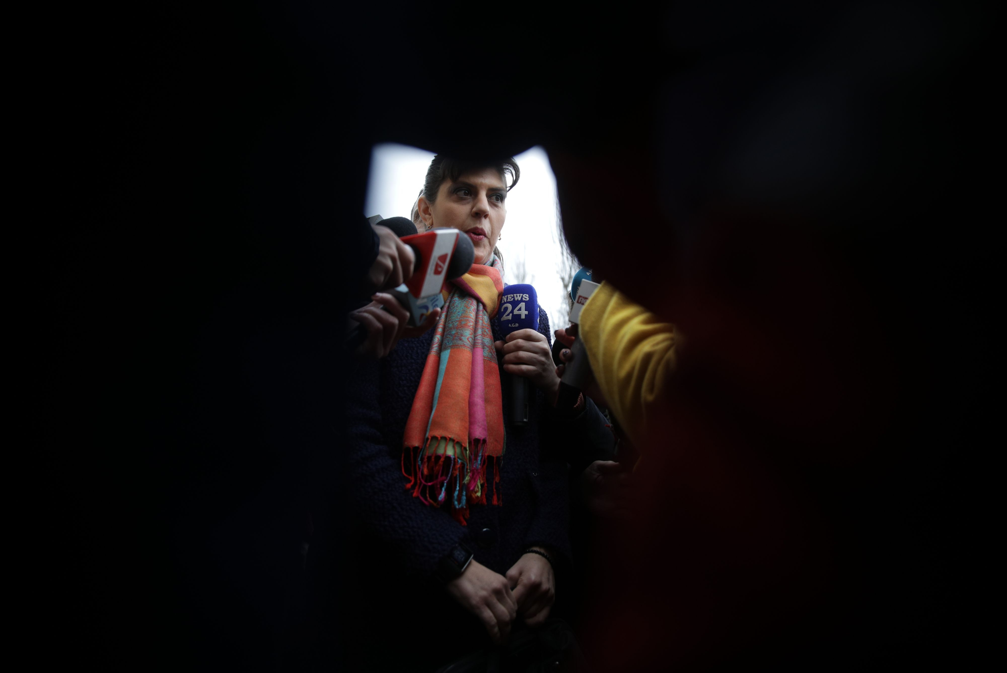 Laura Codruţa Kovesi, primită cu flori la Parchet