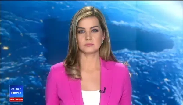 A căzut cu maşina de pe un pasaj, a picat pe roți și a ieșit singur din autoturism