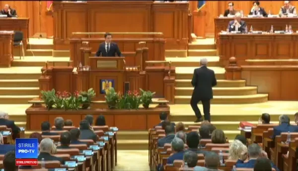 Culisele scandalului din Parlament. Liviu Dragnea, discurs furibund și un gest rar