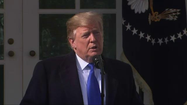 Trump a declarat "urgență națională" pentru a putea ridica zidul de la frontiera cu Mexicul