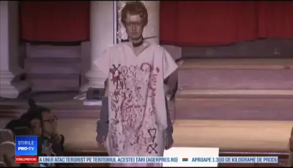 Politica a luat locul modei la prezentarea colecției lui Vivienne Westwood, la Londra