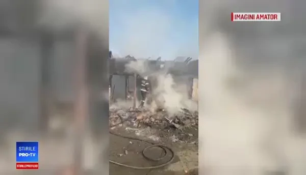 O casă a ars din temelii în Olt. Cauza incendiului devastator