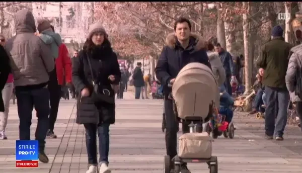 Telenovela alocațiilor mărite. PSD s-a chinuit să anuleze măsura, apoi s-a lăudat cu ea