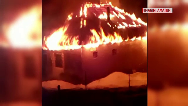 O fetiță de 11 luni din Maramureș a murit arsă de vie. Ce pedepse riscă părinții