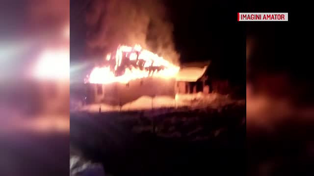 Tragedie într-o familie din Maramureș! Lăsată singură, o fetiță a murit într-un incendiu