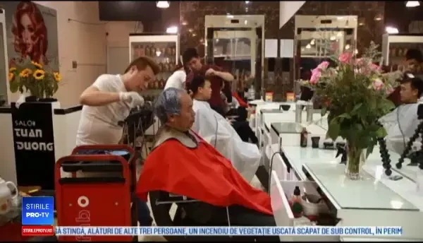 Cine este tânărul care poate fi confundat cu liderul Kim Jong-un. Fenomenul a luat amploare