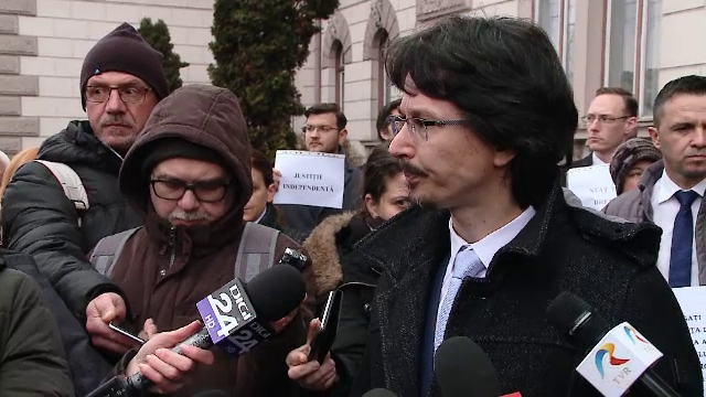 Judecătorul Cristi Danileț: Măsura anunțată de Toader este praf în ochi, abureală