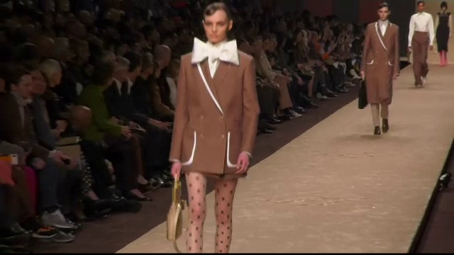 Omagiul emoționant adus de casa de modă Fendi lui Karl Lagerfeld