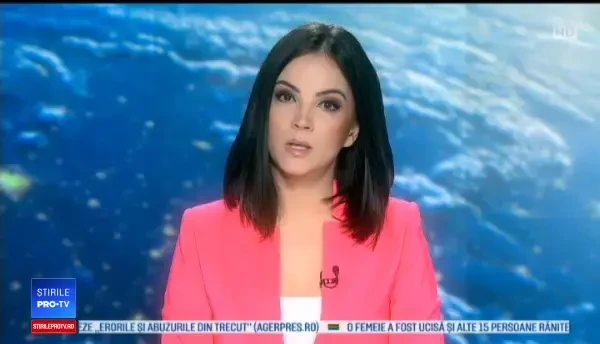 Momentul în care un pieton e la un pas de moarte pe trotuar din cauza unui șofer beat