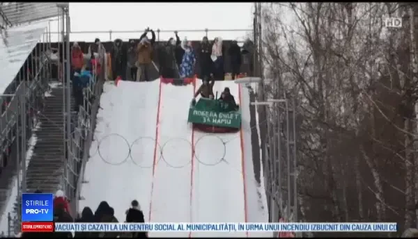 Concurs de sănii, în Rusia. Cei mai mulţi concurenţi le-au transformat în tancuri