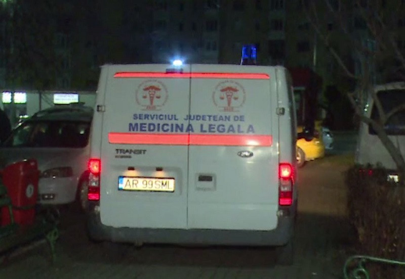 crima sinucidere arad