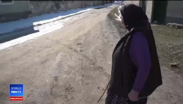 40% dintre români nu s-au dus deloc la medic în ultimul an. ”Mă uit pe net ce pot avea”