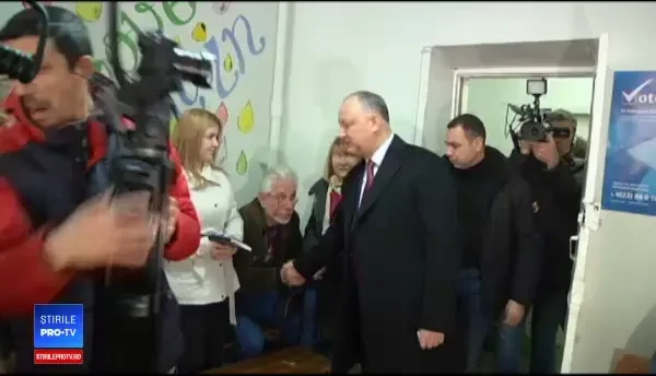 Dezamăgire mare pentru pentru pro-europenii din R.Moldova. Opoziția face apel la proteste