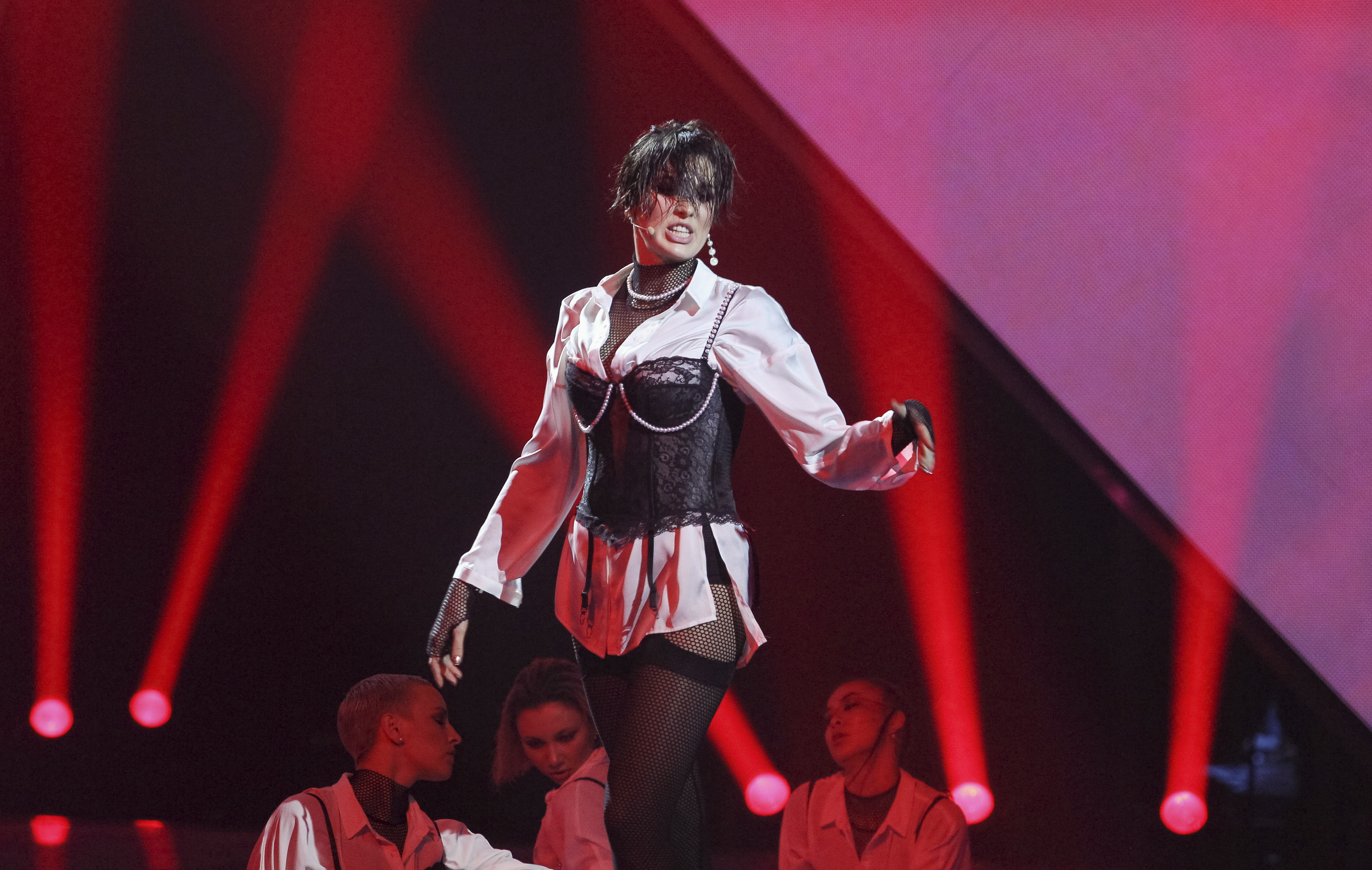 Scandal cu câștigătoarea Eurovision Ucraina. Artista a fost retrasă din concurs