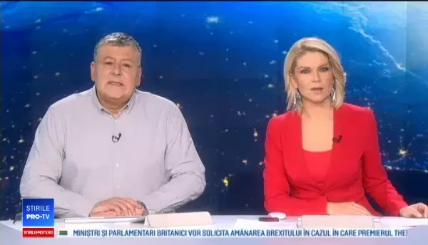 Cum au reuşit angajaţii unei fabrici din Oradea să dea foc unei maşini parcate în curte